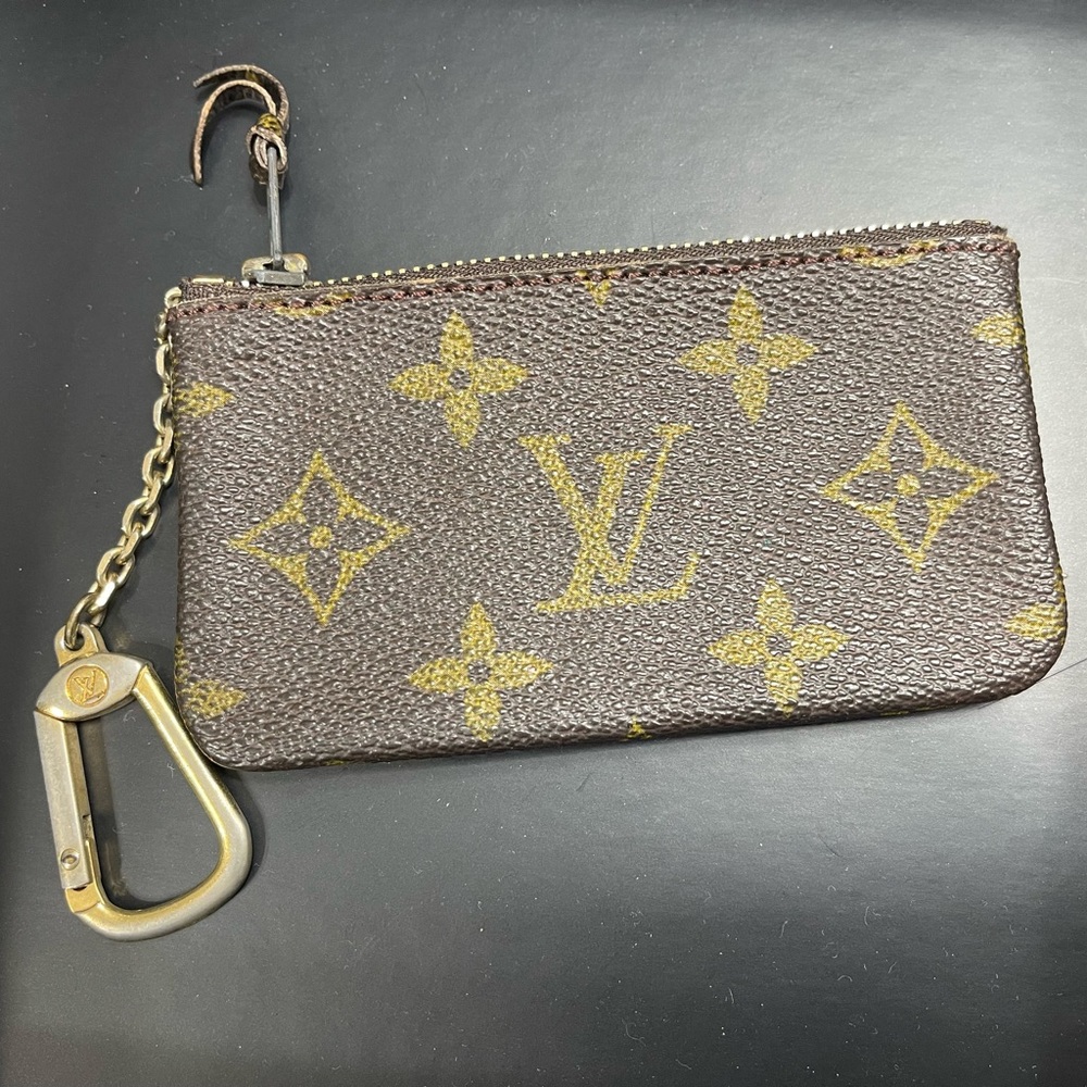 LV Key Cles